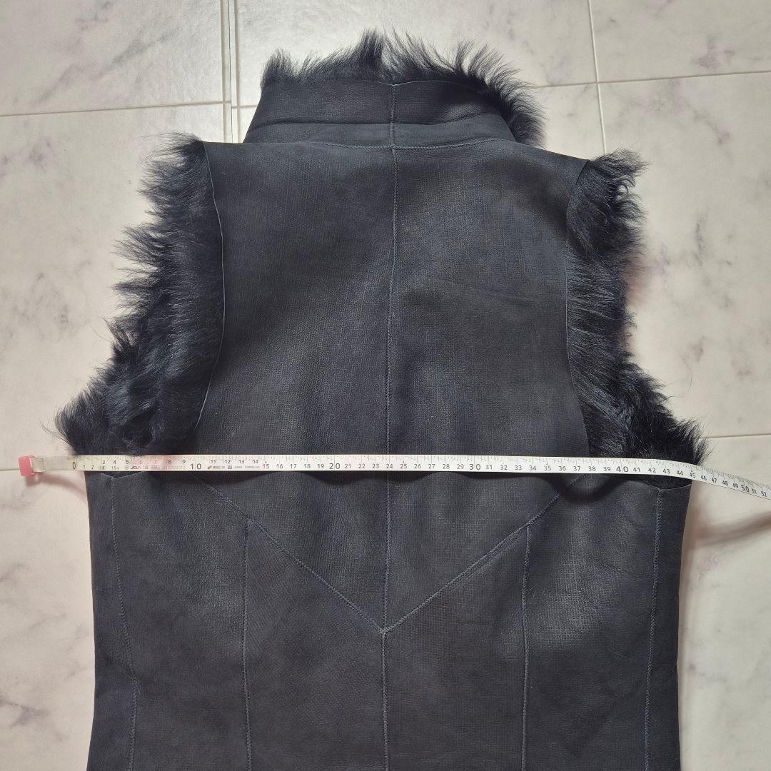 【美品】カールドノヒュー 毛皮 ムートンベスト 黒 S
