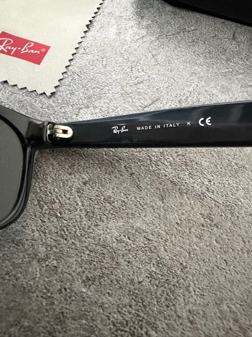 【最終値下げ】RayBanレイバンRB2132F NEWWAYFARER