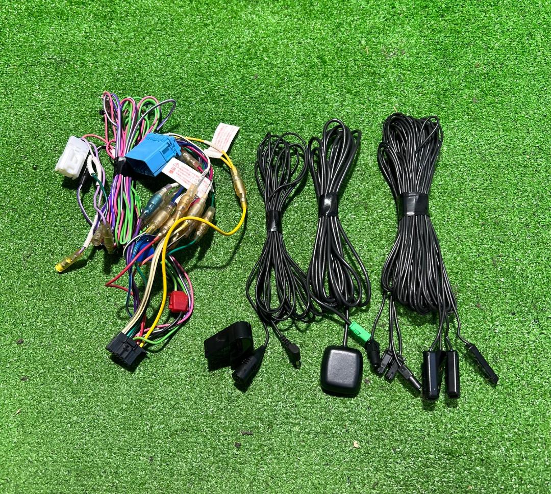 パイオニア AVIC-RZ900 ナビ フルセグ。地図データ2016年版。