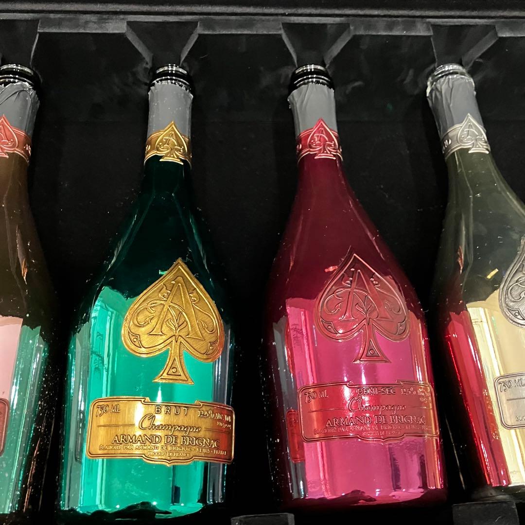 最終値下げArmand アルマンド　アタッシュケース空瓶6本セット