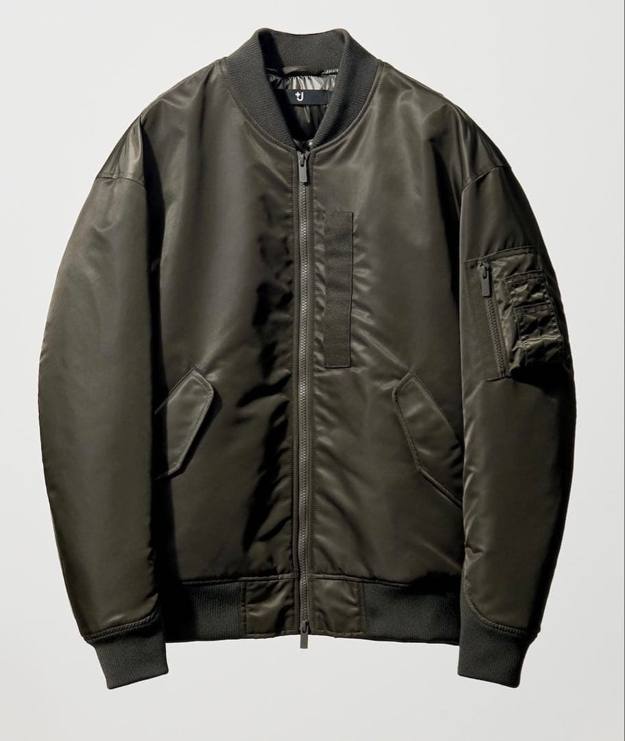 【超美品】UNIQLO +J ハイブリッドダウンオーバーサイズMA-1 サイズM