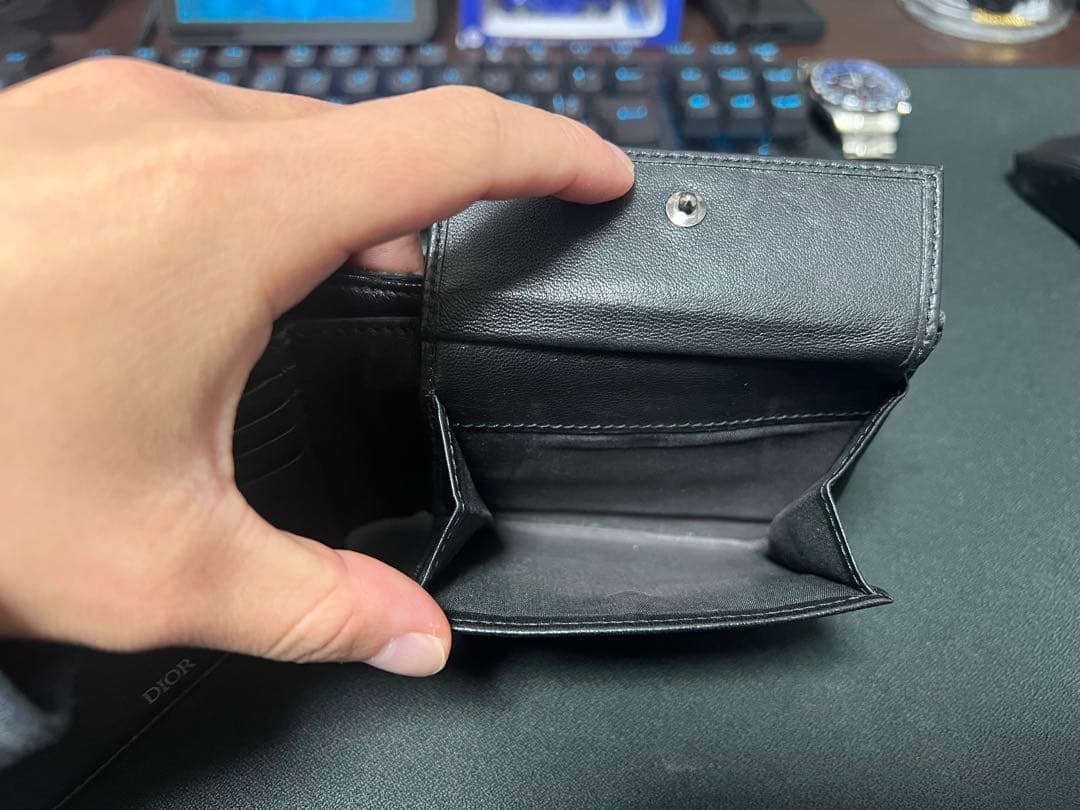 ネ*モ様 Dior 二つ折り財布 使用感あり