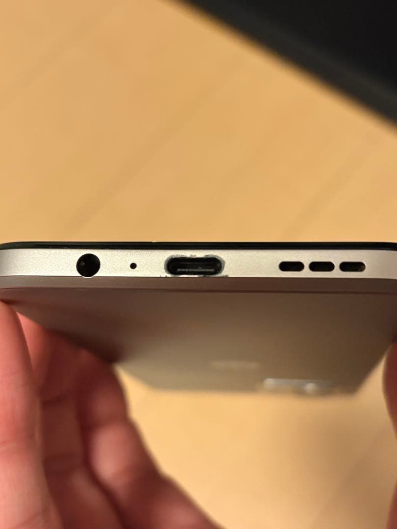 Motorola moto g53y 5G 本体