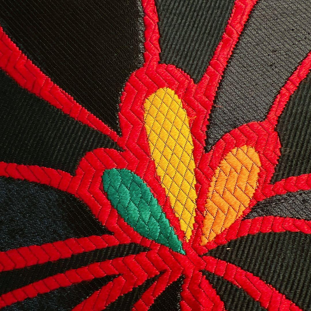 袋帯　花模様　黒地　赤　お洒落　唐織　着物　帯　027k