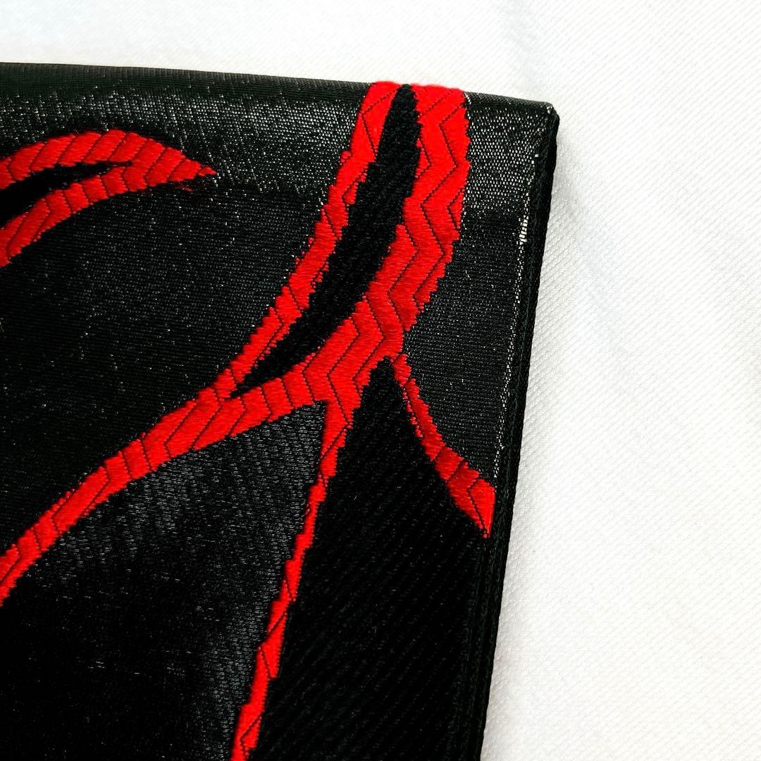 袋帯　花模様　黒地　赤　お洒落　唐織　着物　帯　027k