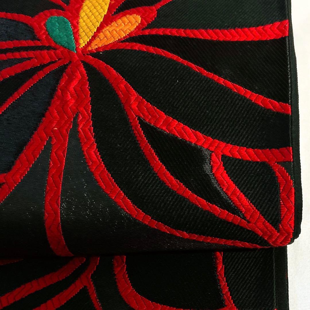 袋帯　花模様　黒地　赤　お洒落　唐織　着物　帯　027k