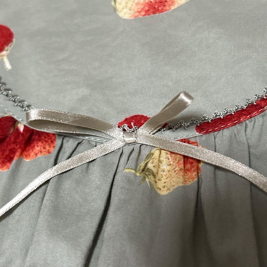 ピンクハウス 大人気の苺プリント ローンチュニック グレー いちご イチゴＰ38