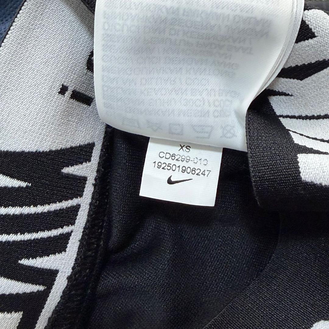 16980✨NIKE sacai 再構築 ドッキング パーカー スカート ロゴ