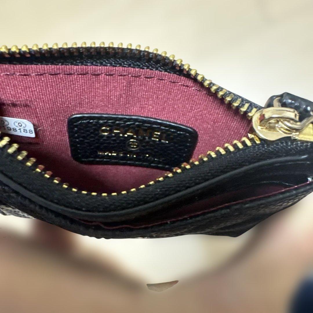 【値下げします！】CHANEL ブラック レザー ケース