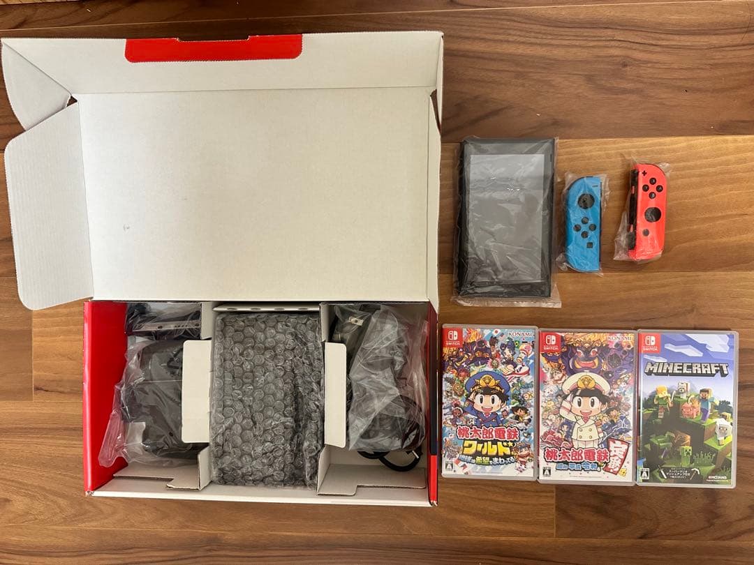 Nintendo Switch 本体 ／ ゲームソフト3本セット