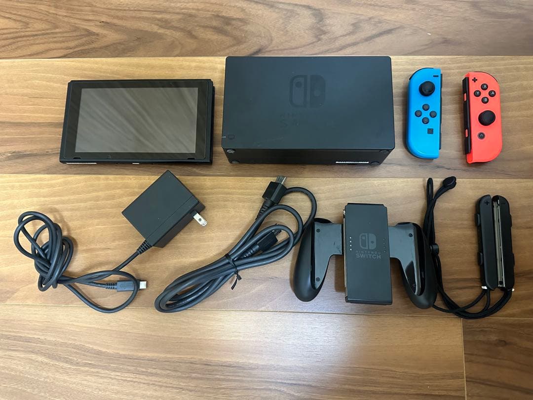 Nintendo Switch 本体 ／ ゲームソフト3本セット