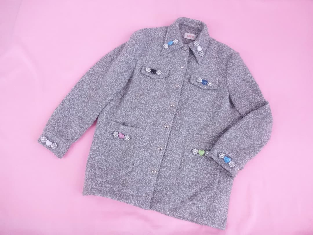 YUEQI QIユェチチ　ブークレ/ツイード素材ジャケット　ビジューハートボタン