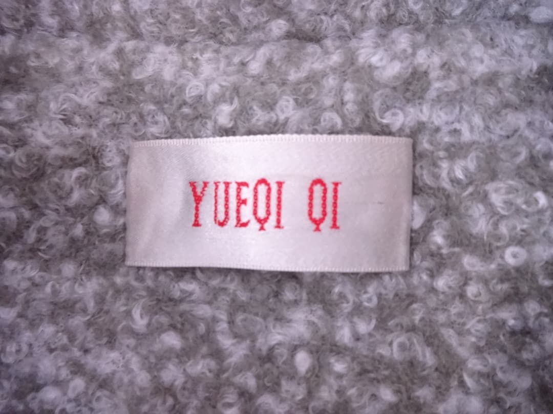 YUEQI QIユェチチ　ブークレ/ツイード素材ジャケット　ビジューハートボタン