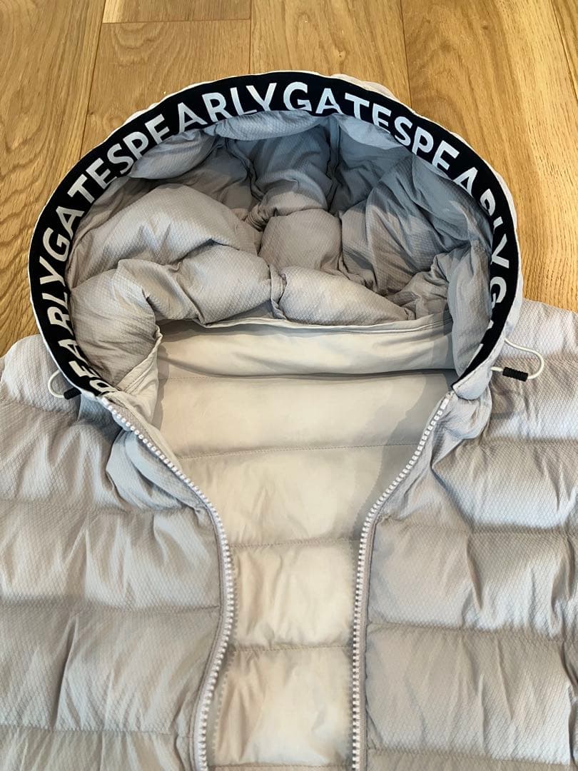 パーリーゲイツ ライトグレー ダウンジャケット サイズ5