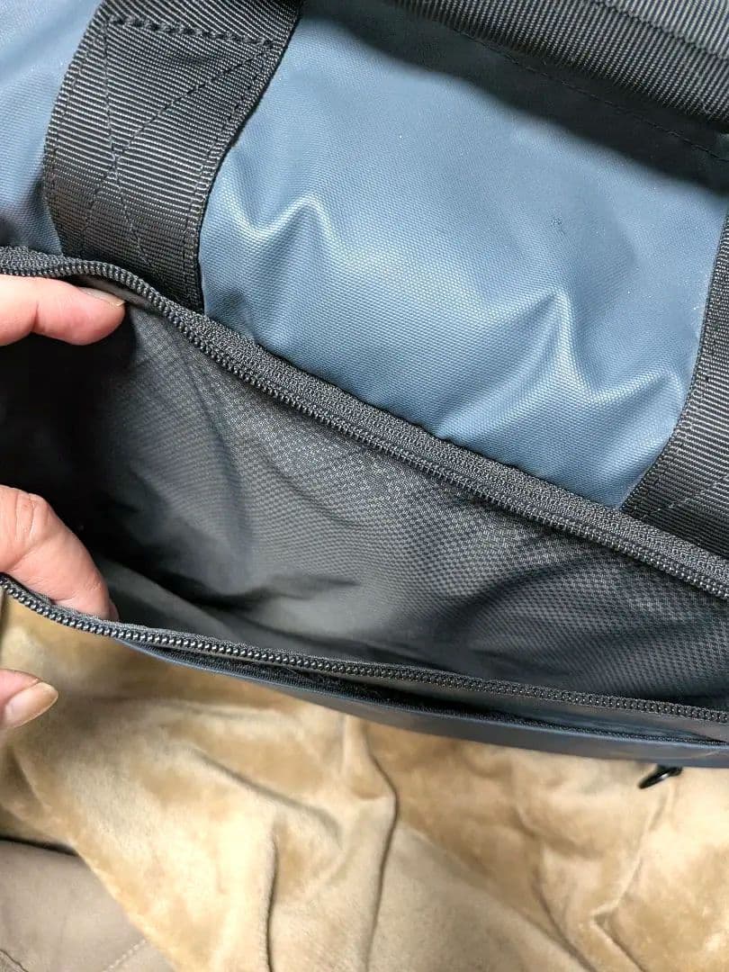 TENBA DNA 16 スリムメッセンジャー638-575