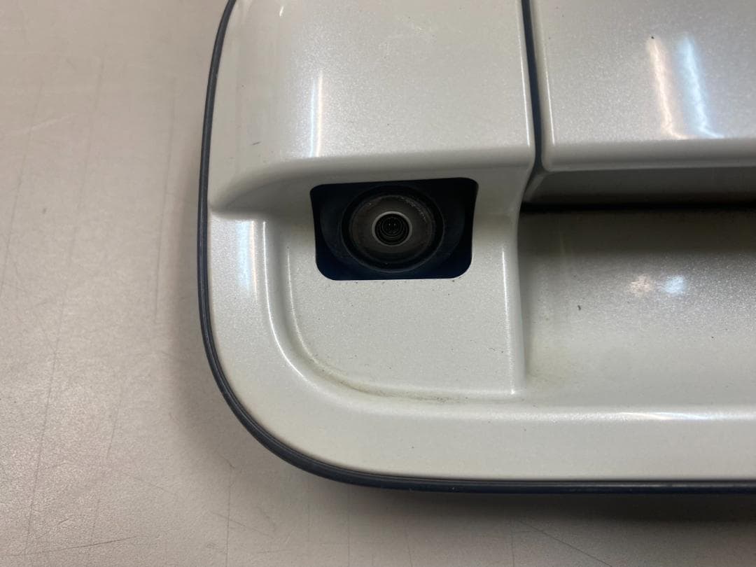 ワゴンR MH55S バックドアアウターハンドル 純正バックカメラ付き パール