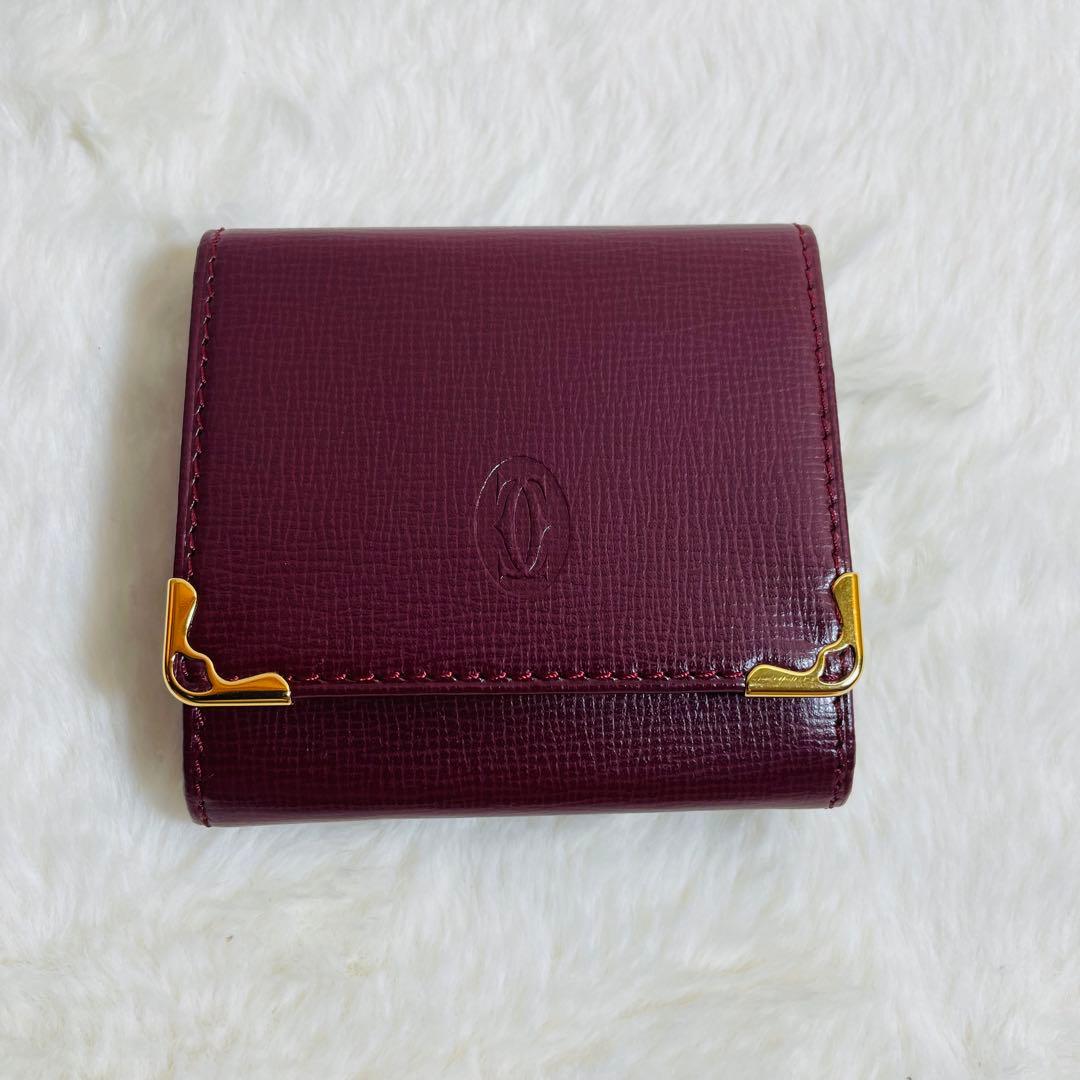 新品未使用・箱付き　カルティエ　ケース　マストライン　カーフレザー