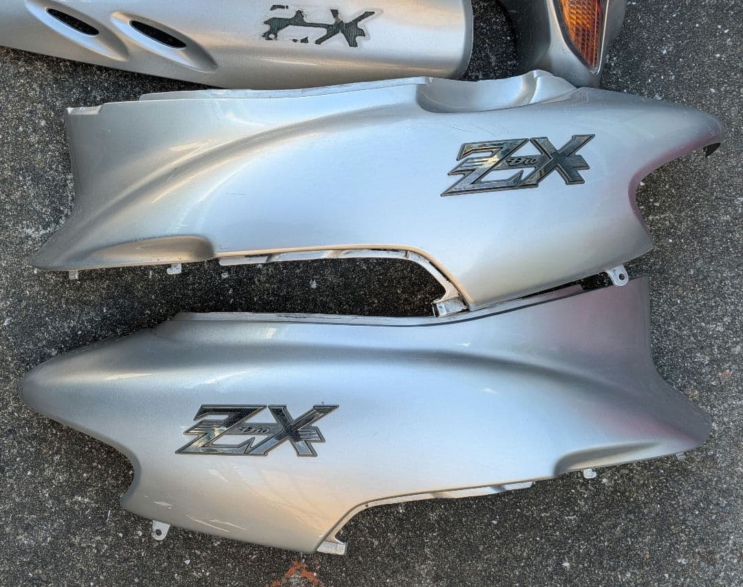 ディオ af35 ZX 純正 カウル 外装 モール フロント サイド ヘッド