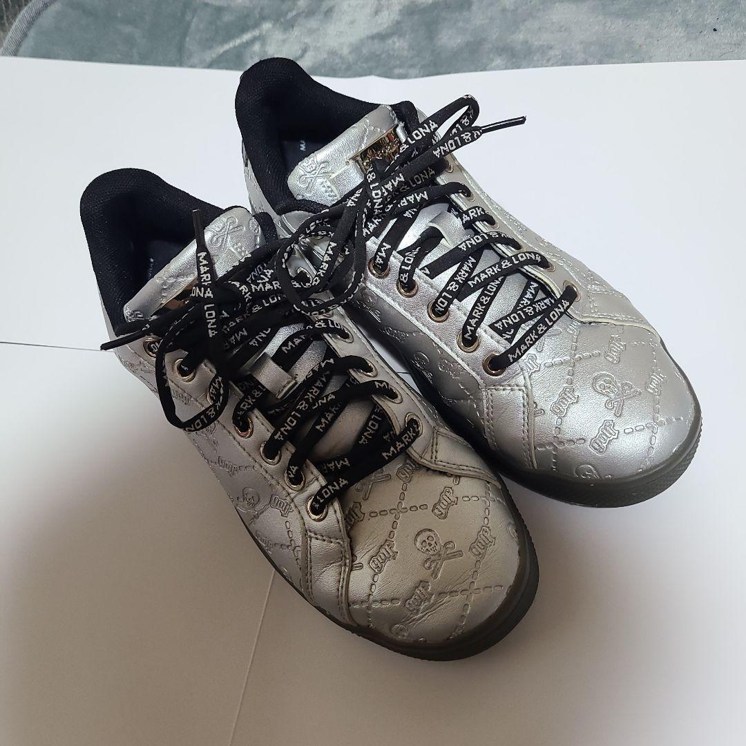ゴルフシューズ　マークアンドロナ　MARK&RONA