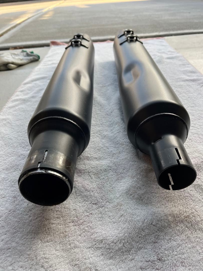 北米マフラー　ツーリングモデル M8