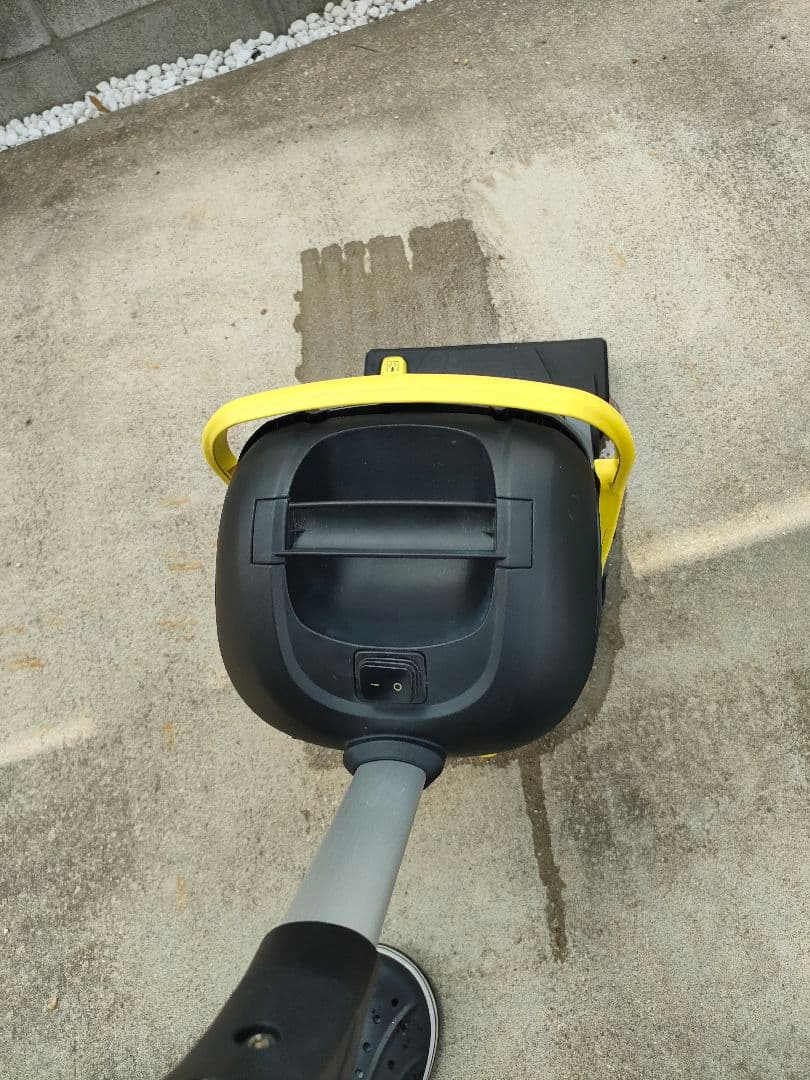 ケルヒャー業務用床洗浄機　BR30/4C　床掃除