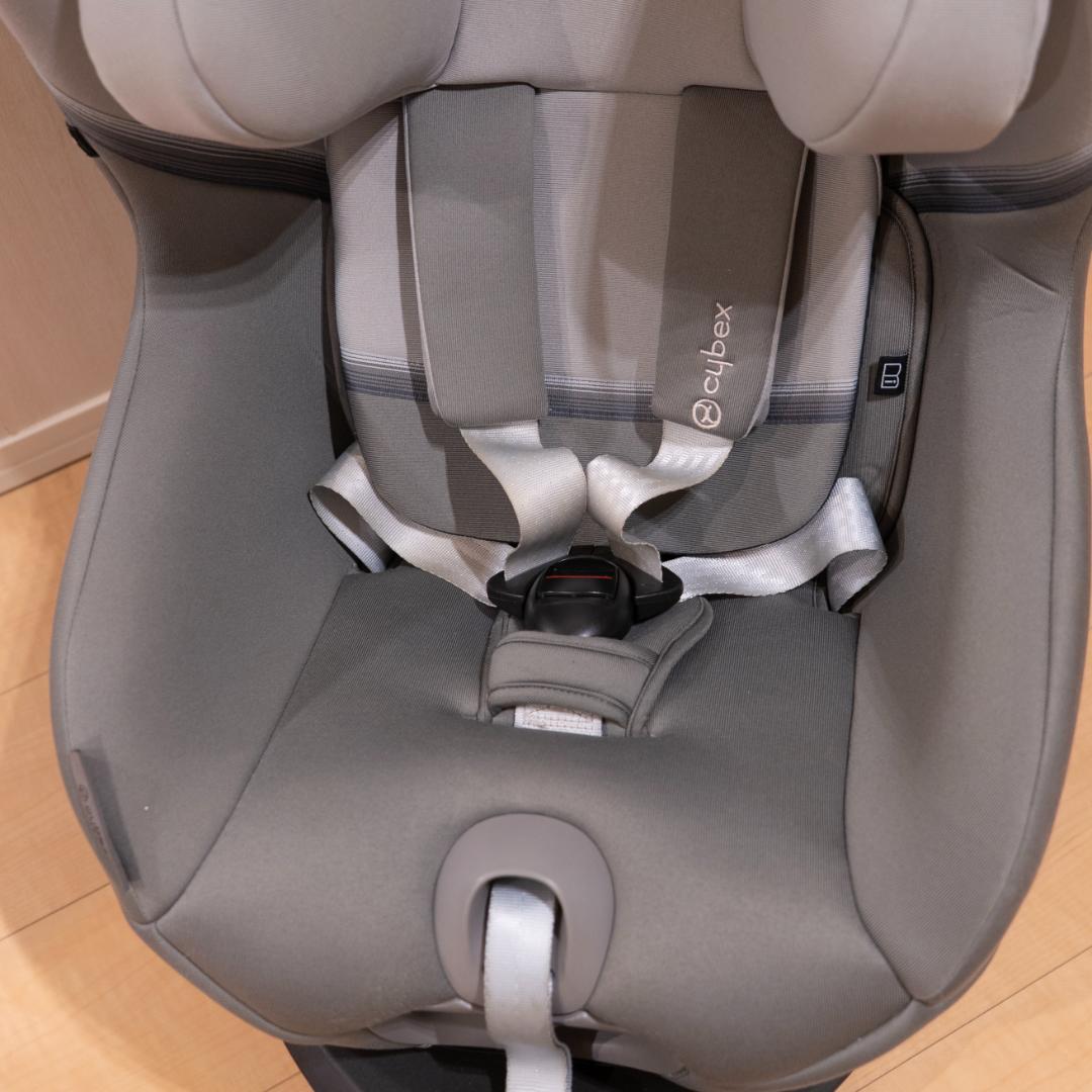 Cybex サイベックス シローナ SX2 i-size