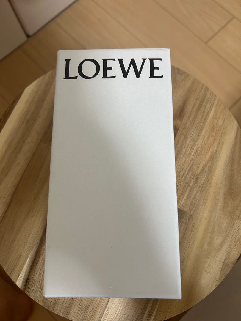 LOEWE オレンジ　レザーバングル
