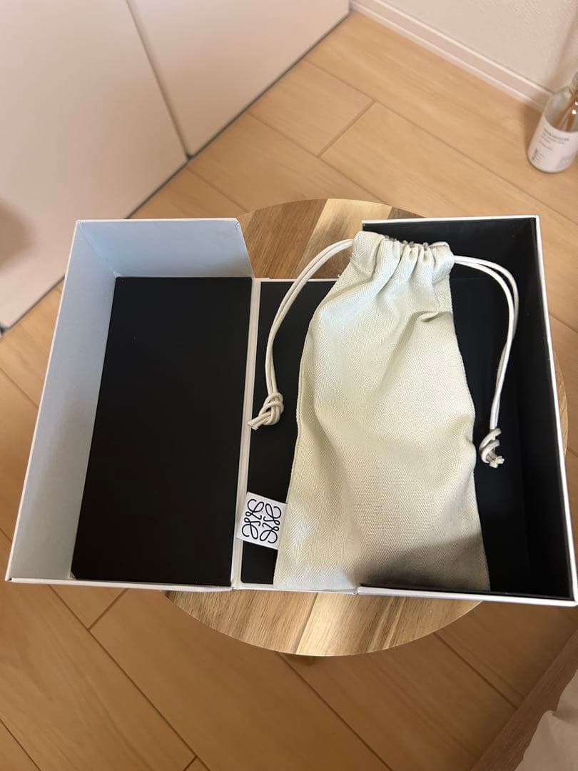 LOEWE オレンジ　レザーバングル