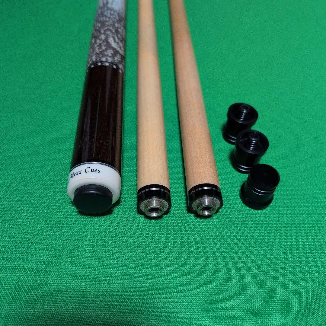 ビリヤード、mezz,EC-R.UJジョイント、ノーマルシャフト×2本美品です