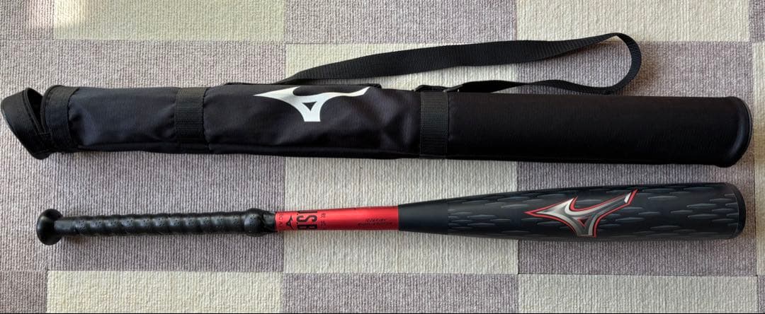 Mizunoレガシーメタル　84cm ミドルバランス　760g バットケース付き