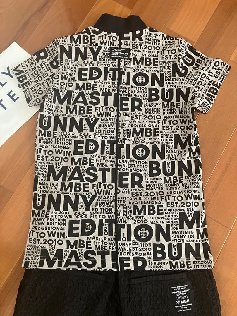 ⭐️美品⭐️パーリーゲイツ　マスターバニー　モックネック　2024