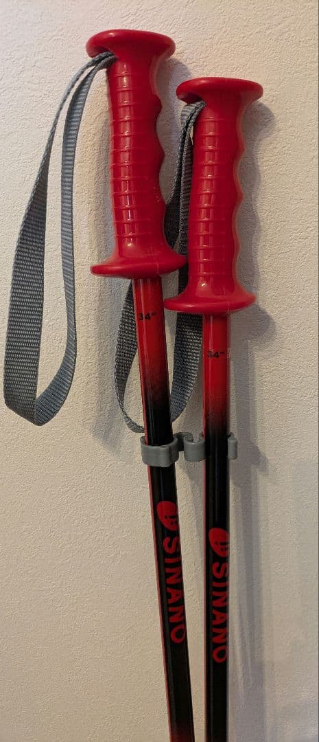 【期間限定値下げ】ジュニアスキー板、ブーツ、ストックセット