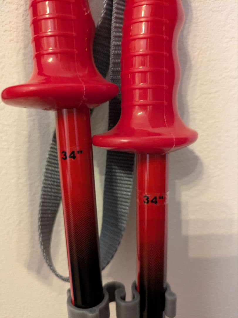 【期間限定値下げ】ジュニアスキー板、ブーツ、ストックセット