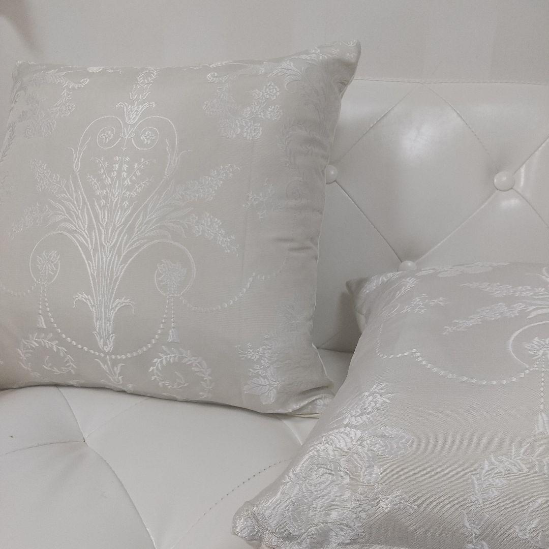 専用P様２枚ローラアシュレイ刺繍ジョゼッテゴールドベージュハンドメイドカバー