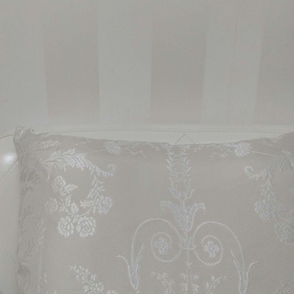 専用P様２枚ローラアシュレイ刺繍ジョゼッテゴールドベージュハンドメイドカバー