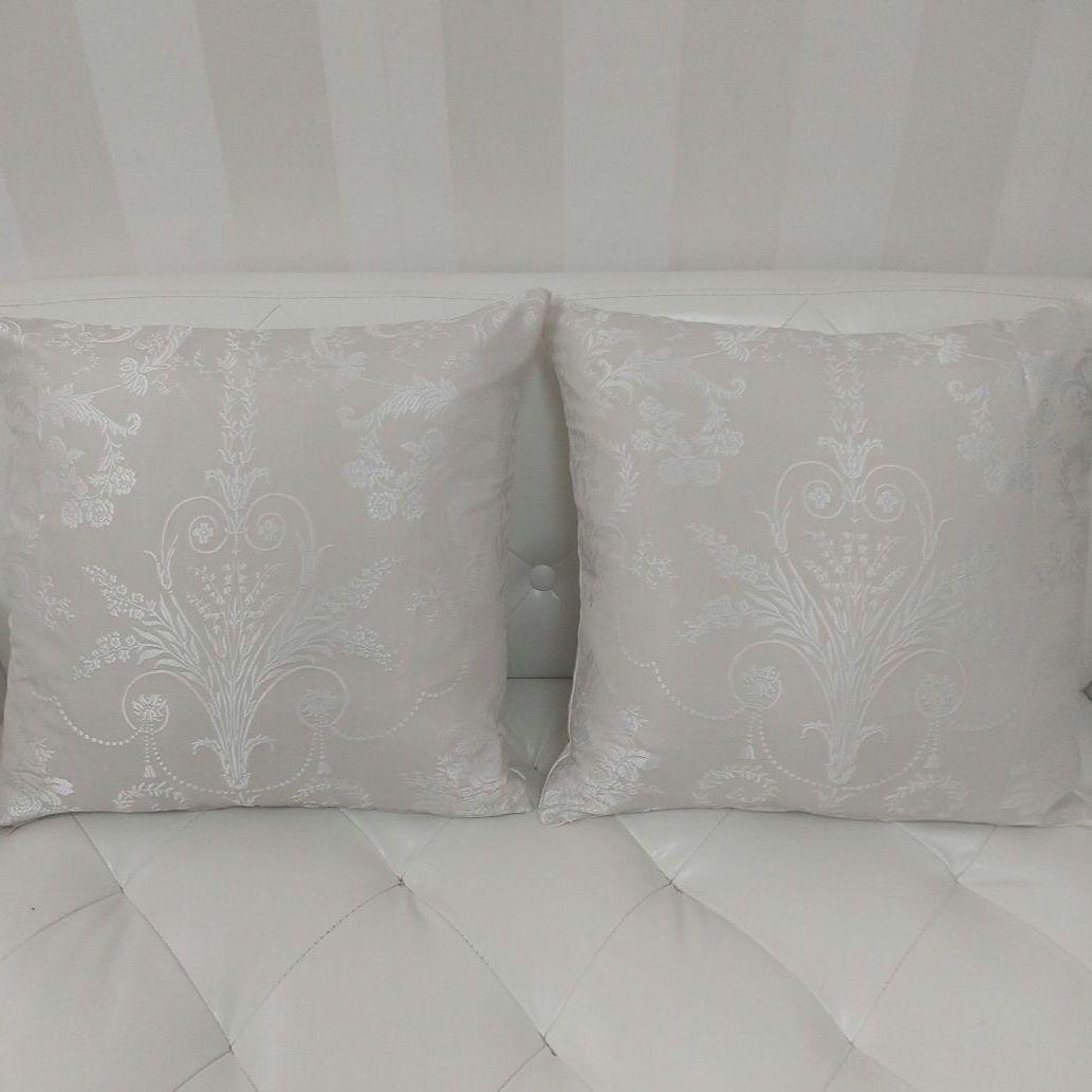 専用P様２枚ローラアシュレイ刺繍ジョゼッテゴールドベージュハンドメイドカバー