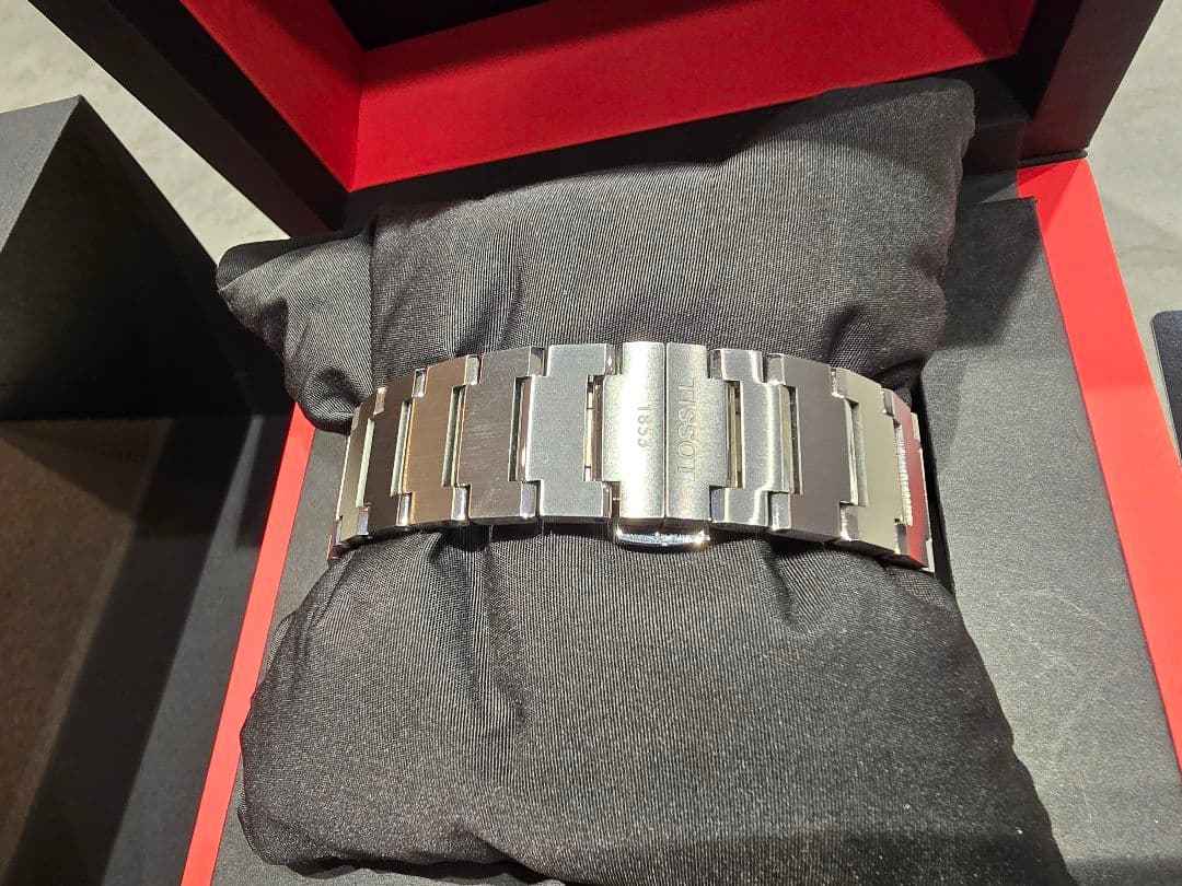 TISSOT PRX チタニウム 38mm