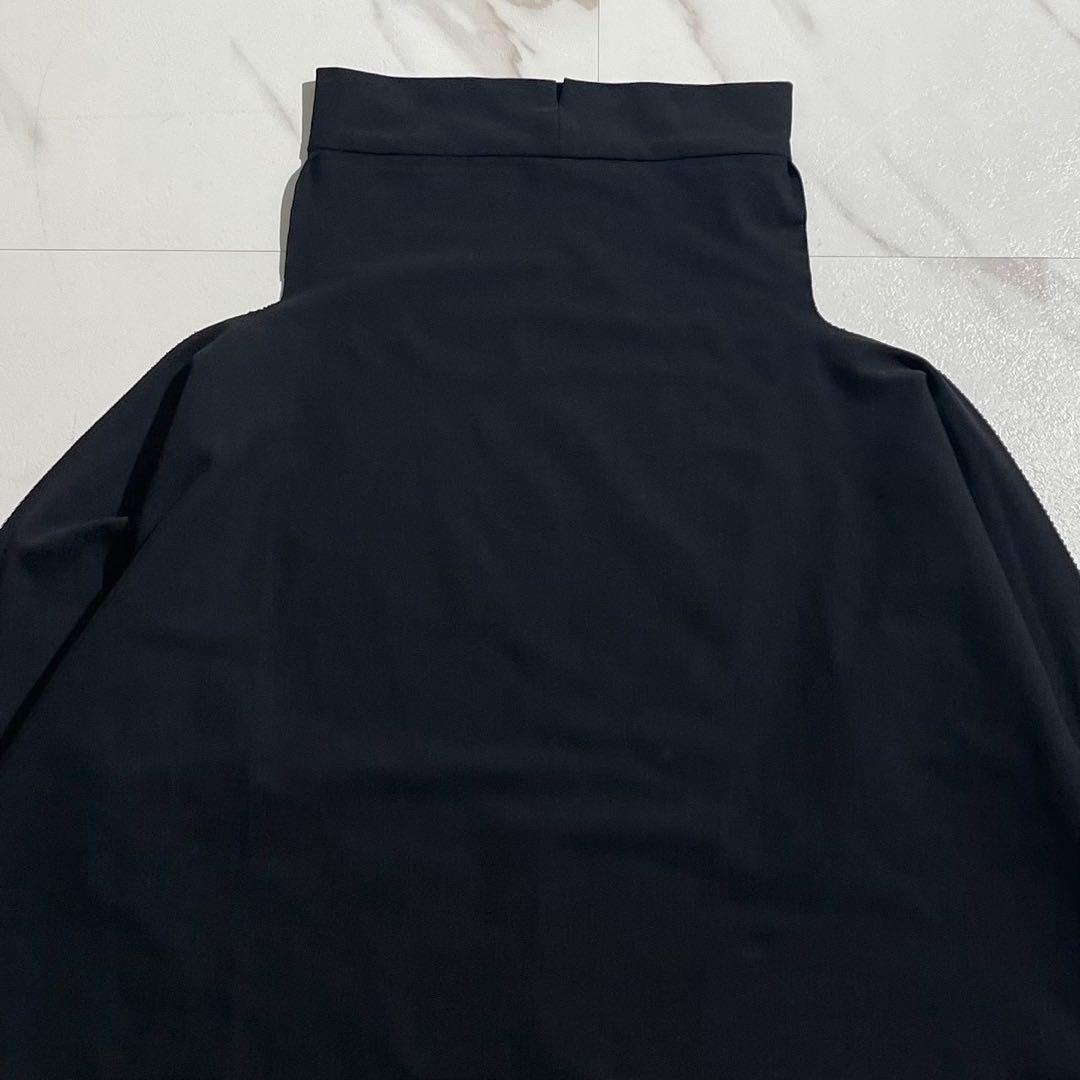 未使用タグ付✨ISSEY MIYAKE A-POC オフタートルネック トップス