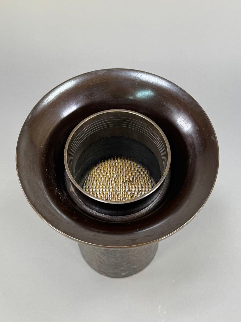 いけばな池坊　松月堂古流　伝統生け花　銅花器　花瓶　剣山た付き