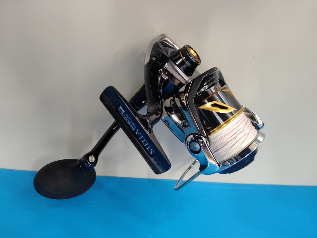 シマノ STELLA リール 黒/金