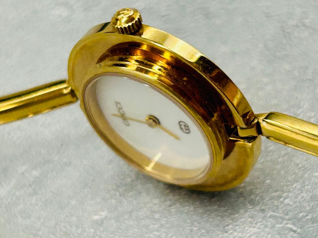 GUCCI チェンジベゼル　11/12 クォーツ　時計のみ　ビンテージ