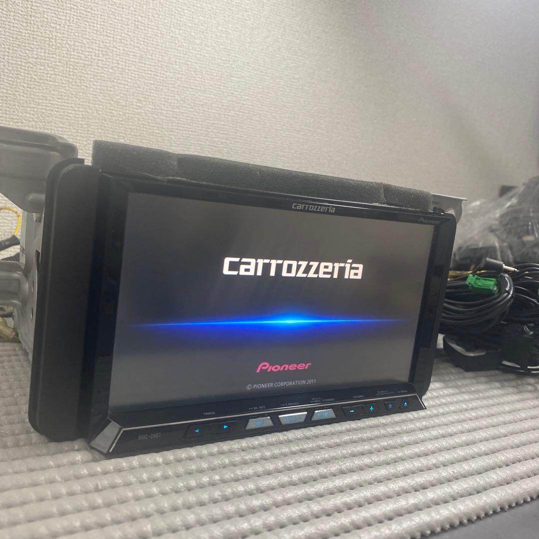 カロゼリアの先進サイバーナビ Bluetooth AVIC-ZH07 システム