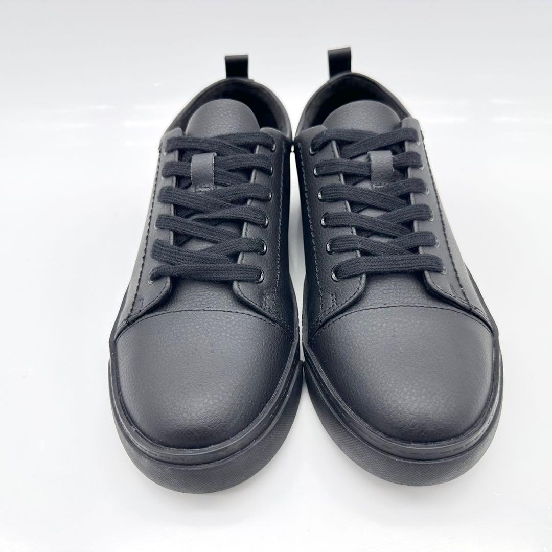 クラークス グローブ エコー ブラック レザー調 スニーカー 24.5cm