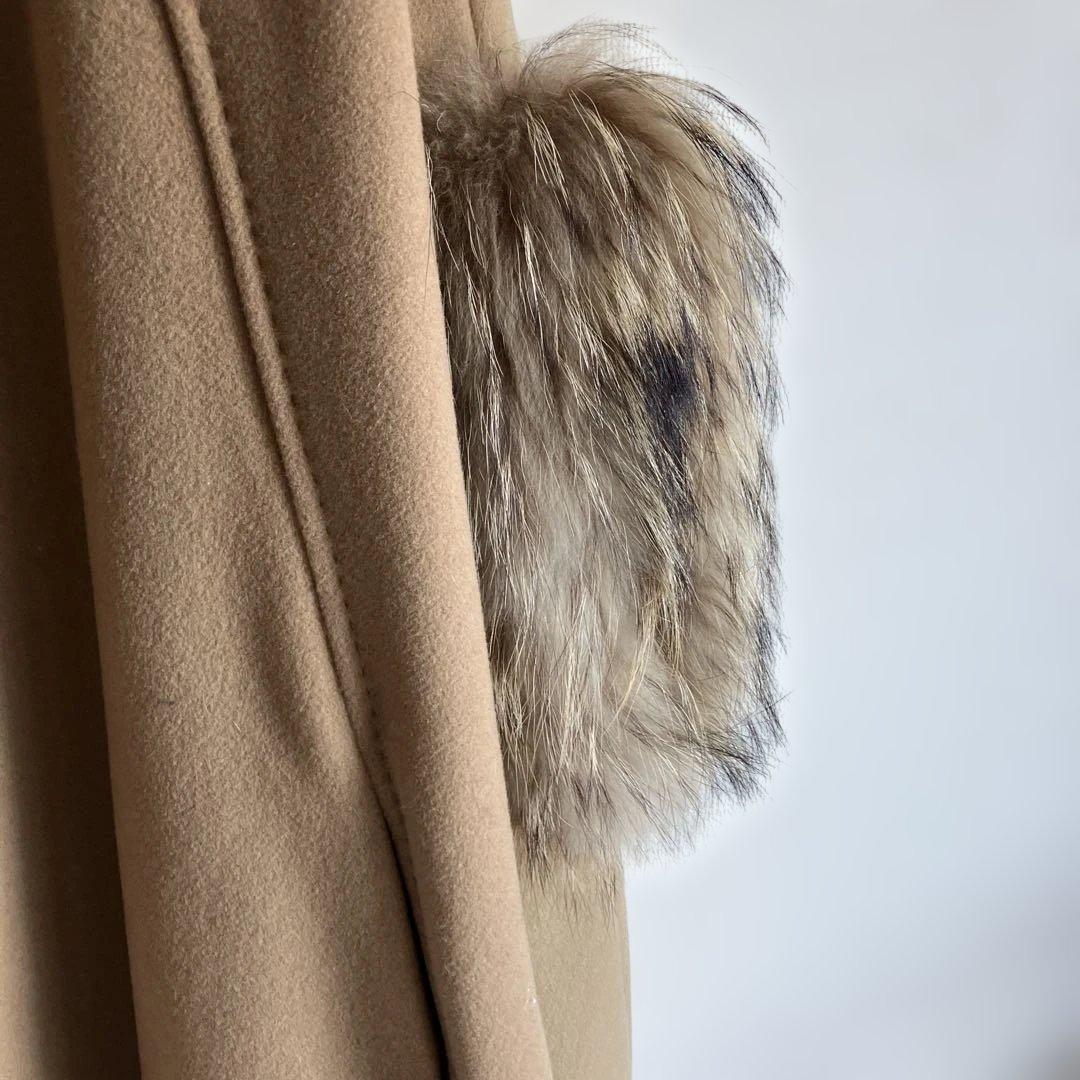 ファー付きベージュウールコート