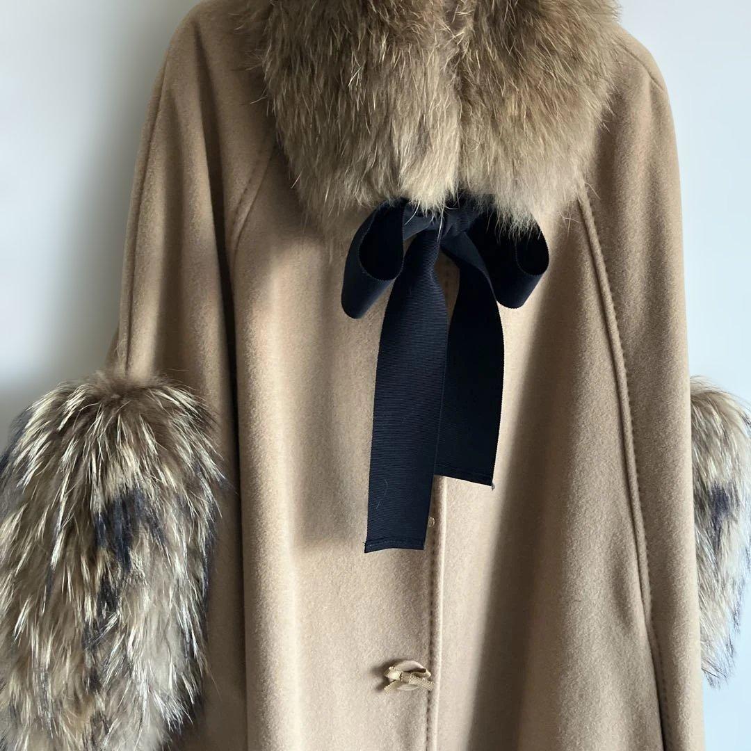 ファー付きベージュウールコート