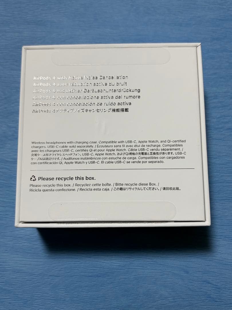 AirPods 4 (本体ノイキャン搭載）ケースのおまけ付き