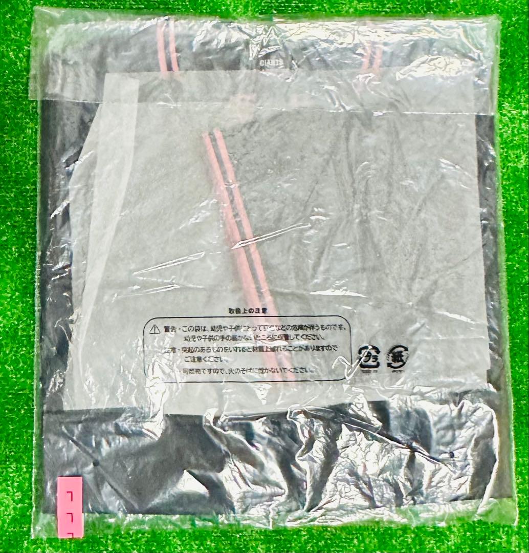 読売ジャイアンツ✕BLACKPINK ブラッククロップド ユニホーム L