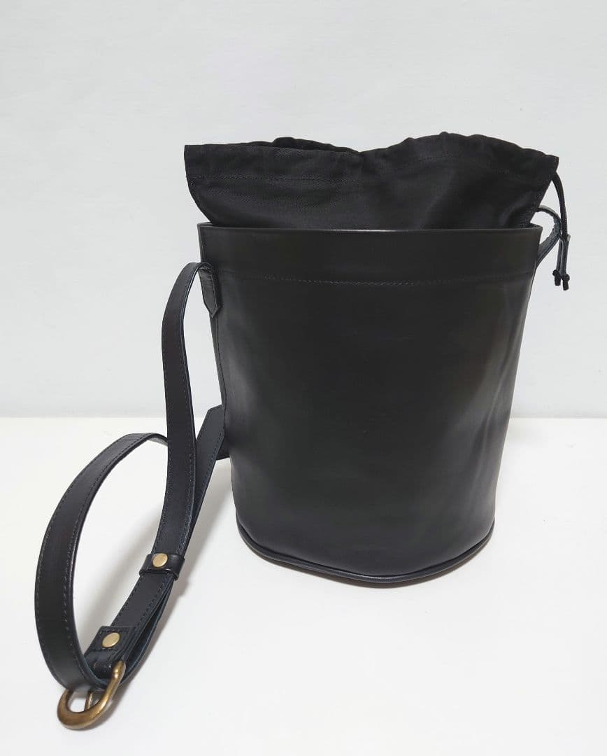 未使用級✨パーマネントエイジ 北欧暮らしの道具店 バケツ型レザーショルダーバッグ