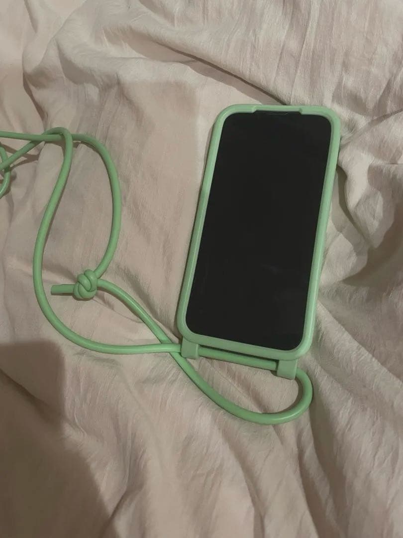 美品✨ボッテガヴェネタ　iPhone13pro ケース