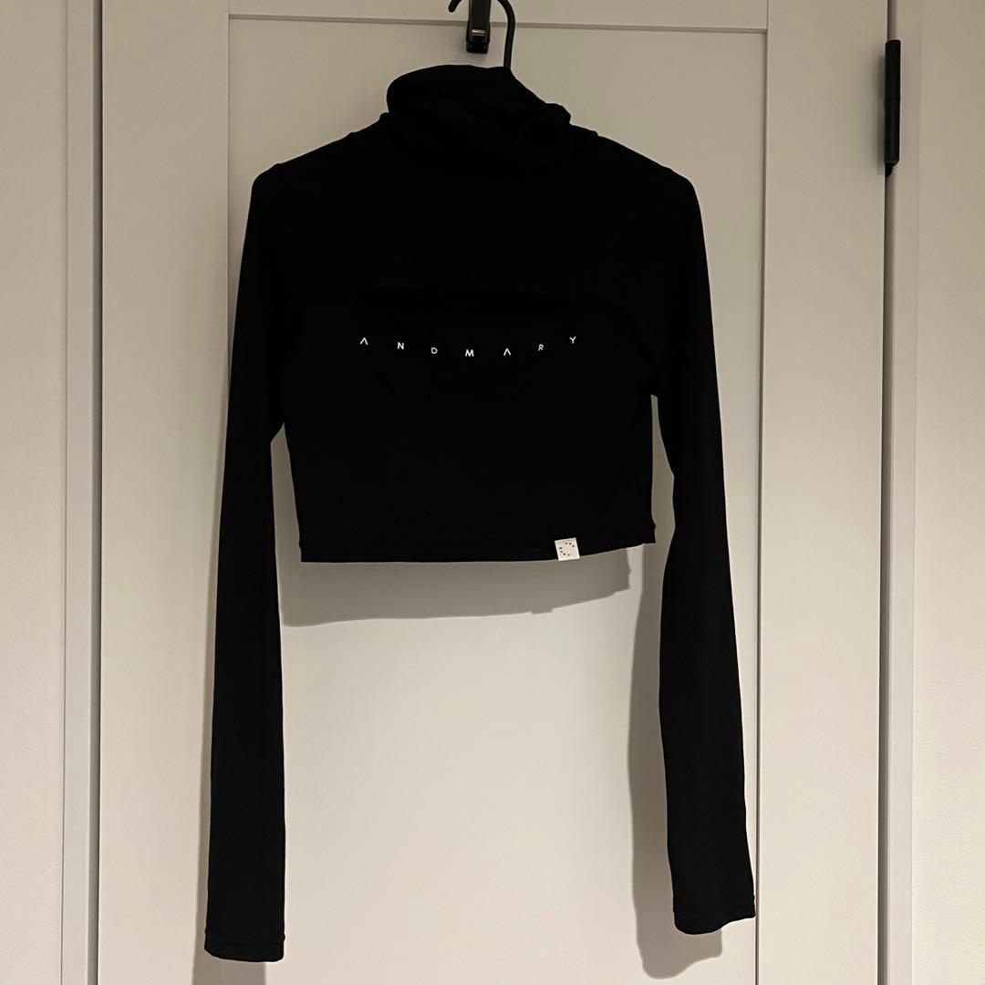 トップス Luna logo tops